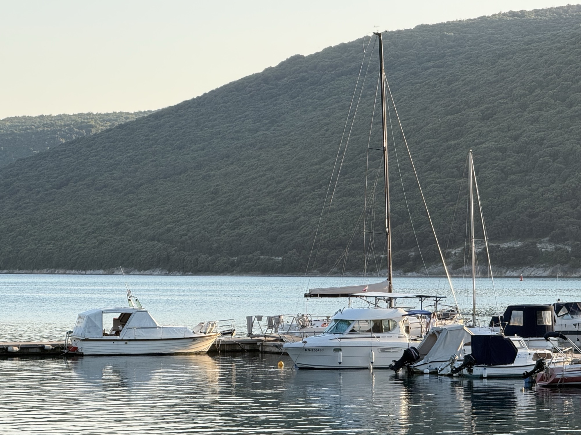 Trget and nearby maritime infrastructure in the Raša Bay Trget and nearby maritime infrastructure in the Raša Bay