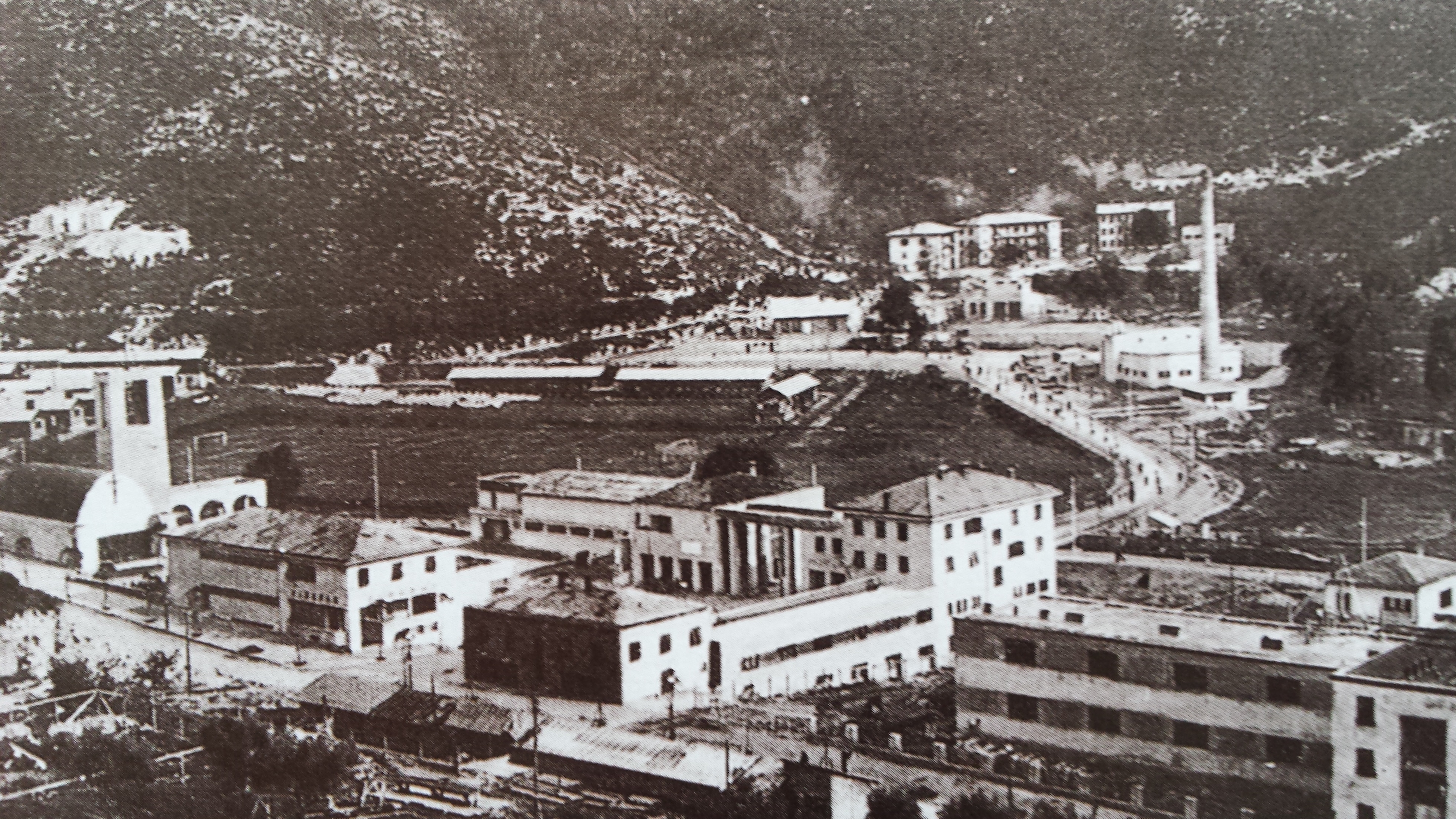 The centre of Raša today Wide present-day view across the centre of Raša